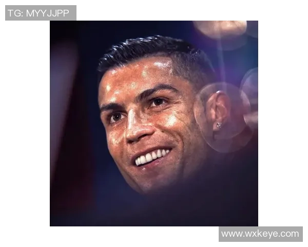 国际足球明星罗拉的辉煌成就与个人魅力全解析